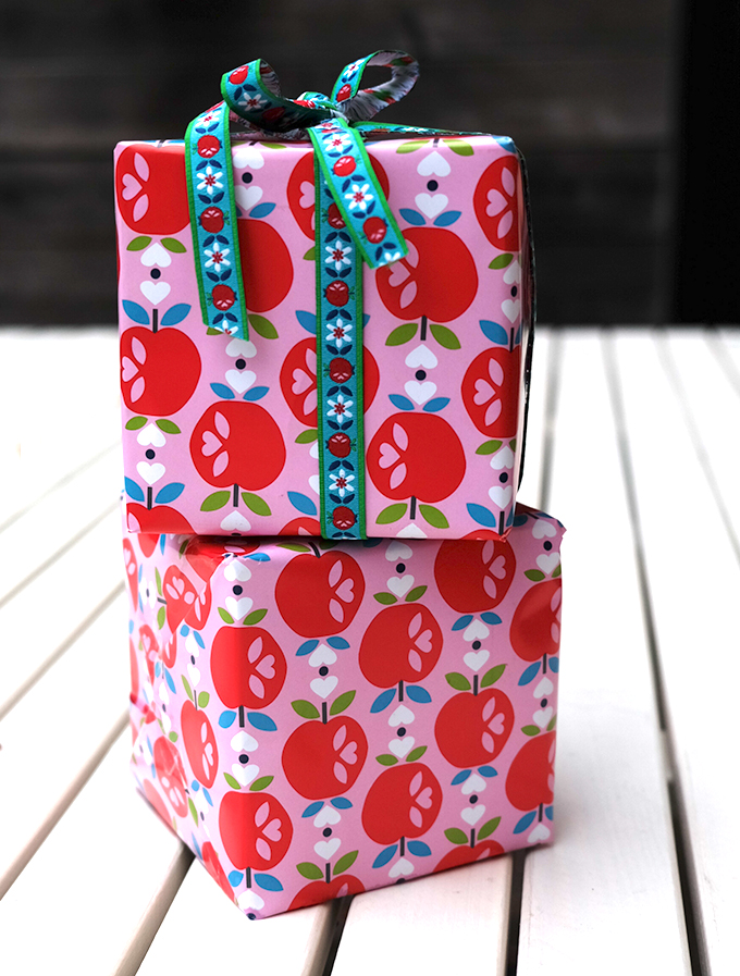 geschenkpapier_sweet-apple-pink